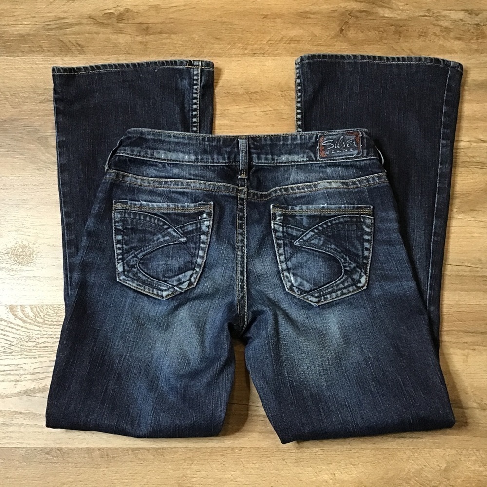 SILVER Jeans Size 27 Eden Distressed Flare Bootcut Leg Stretch MidRise Dark Blue
